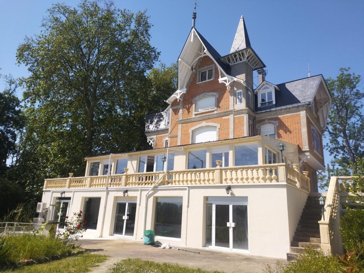 Chambre Au Manoir De L'Onde, Au Bord De L'Yonne, Pres De Sens Villeperrot Exterior foto